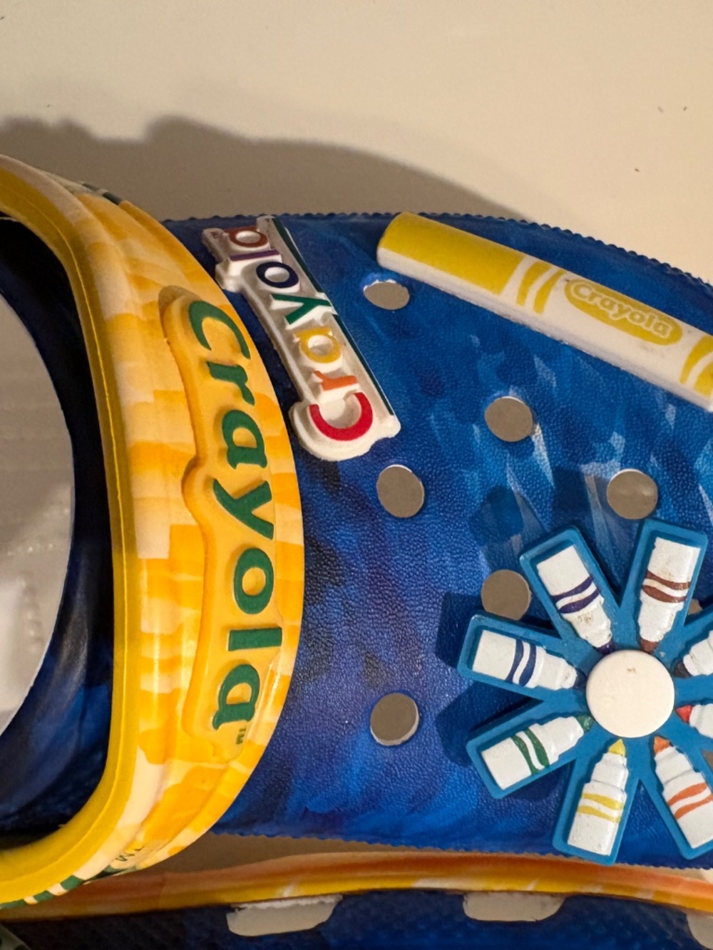 Crayola Classic Clog - Picture 10 of 12